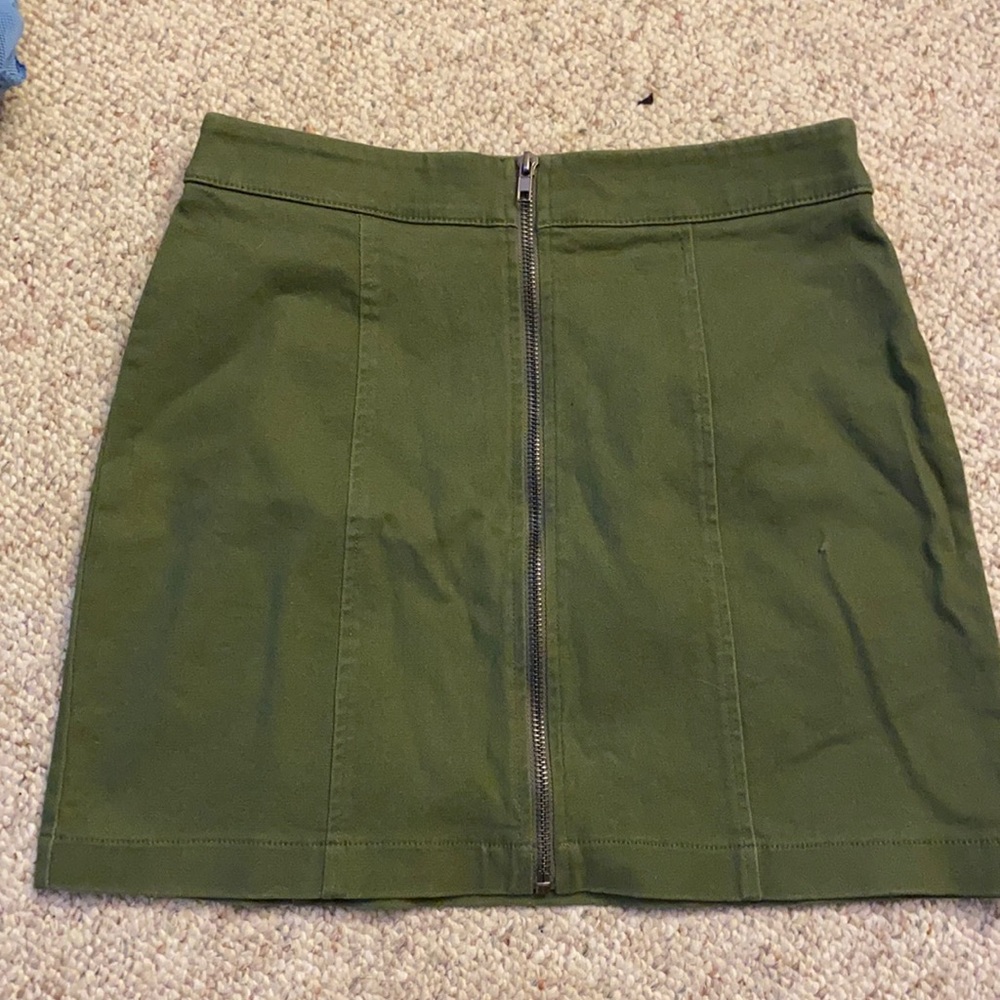 Dark green full zip skirt